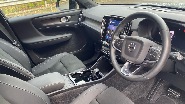 Volvo Xc40 170kW Recharge Plus 69kWh 5dr Auto Electric Estate